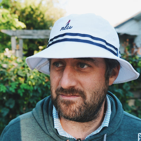 The Birdie Watch Bucket Hat | White w/ Navy