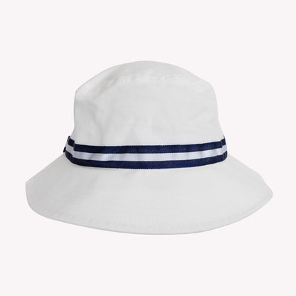 The Birdie Watch Bucket Hat | White w/ Navy